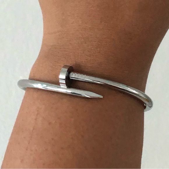 NEW Nail Cuff Bangle Bracelet in Silver - Picture 9 of 9